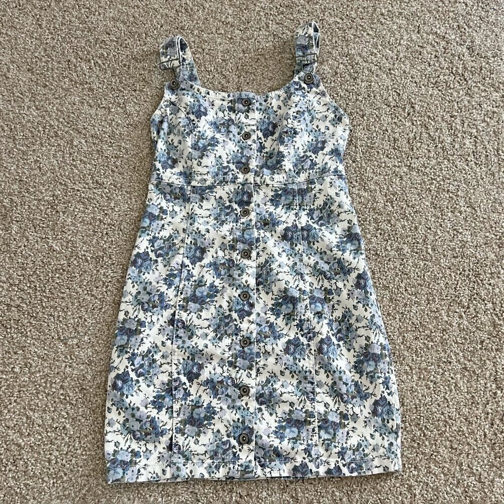 Urban Outfitters Kimchi Blue Floral Denim Jumper Overall Dress Spring Size 2